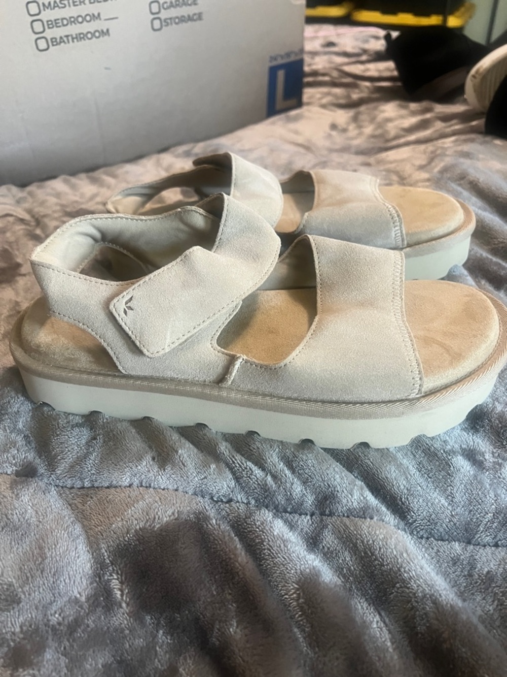 Koolaburra Neutral Cream Suede Platform Sandals
